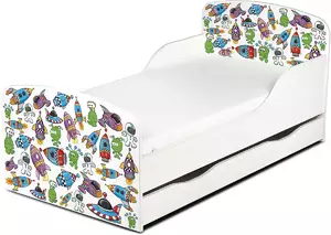 drewniane łóżko z materacem i szufladą 140/70 cm motyw:  rakiety kosmiczne