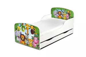 drewniane łóżko z materacem i szufladą 140/70 cm motyw: zwierzęta